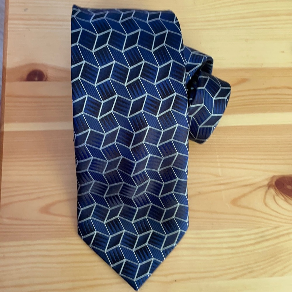 Bruno Piatelli silk necktie